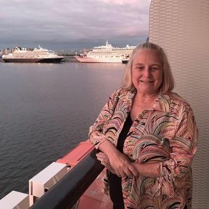 Meet your Posher, Ann